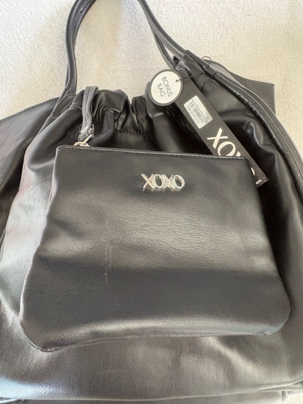 XOXO Black Vegan Leather Tote NWT Shoulder Bag w/ Detachable Pouch - Picture 5 of 11
